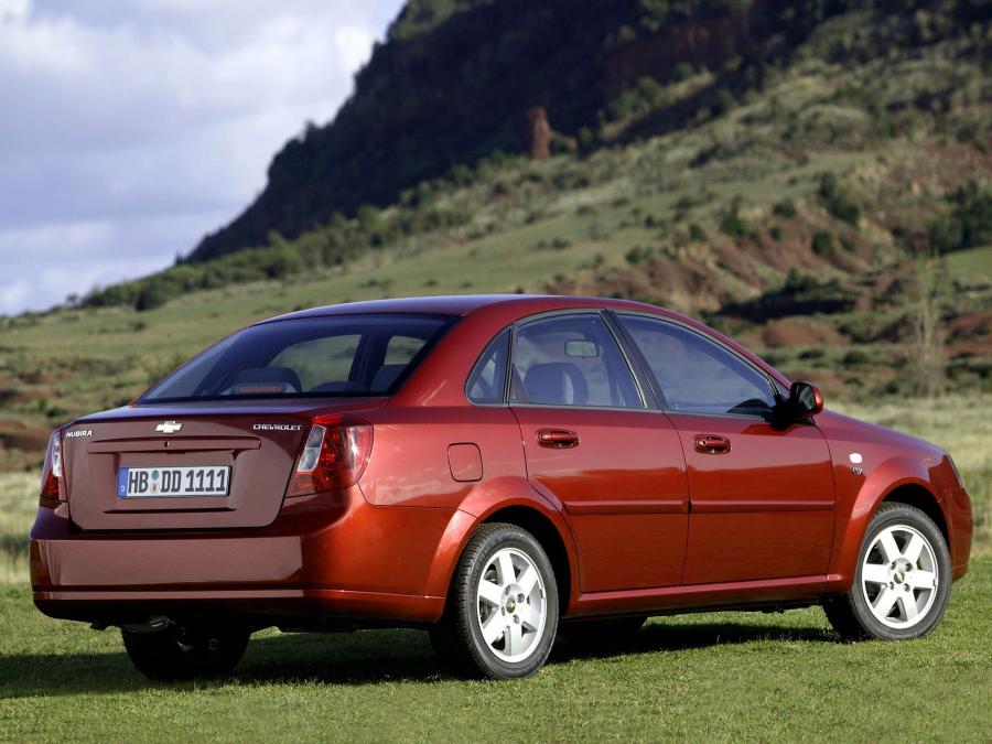  Chevrolet Nubira Sedan 2004 года  (фото 24 из 25)